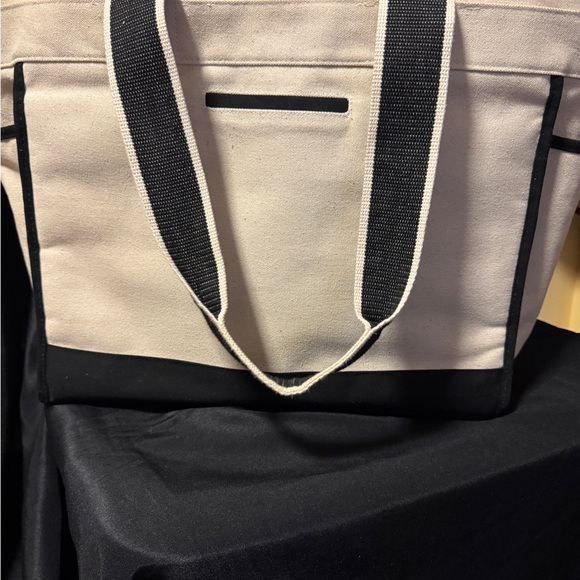 Thirty-One Canvas Boat Tote “Vacay Mode” - Picture 5 of 6